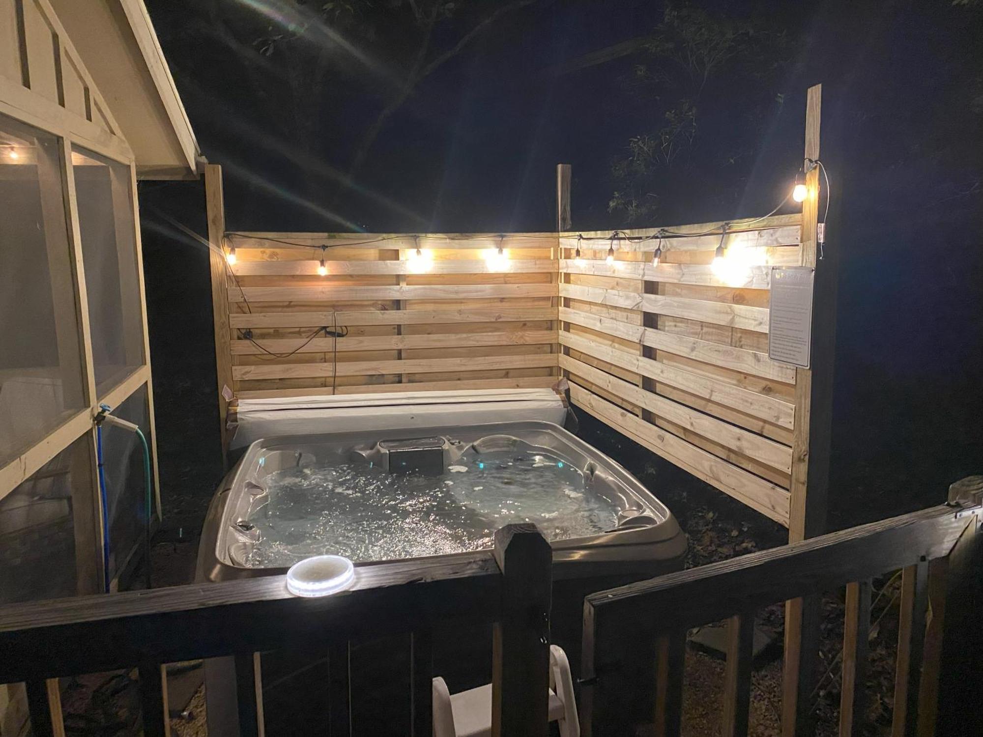 Pocono Mountain Home , Hot Tub- 1 Mile To Skiing! Tannersville Luaran gambar