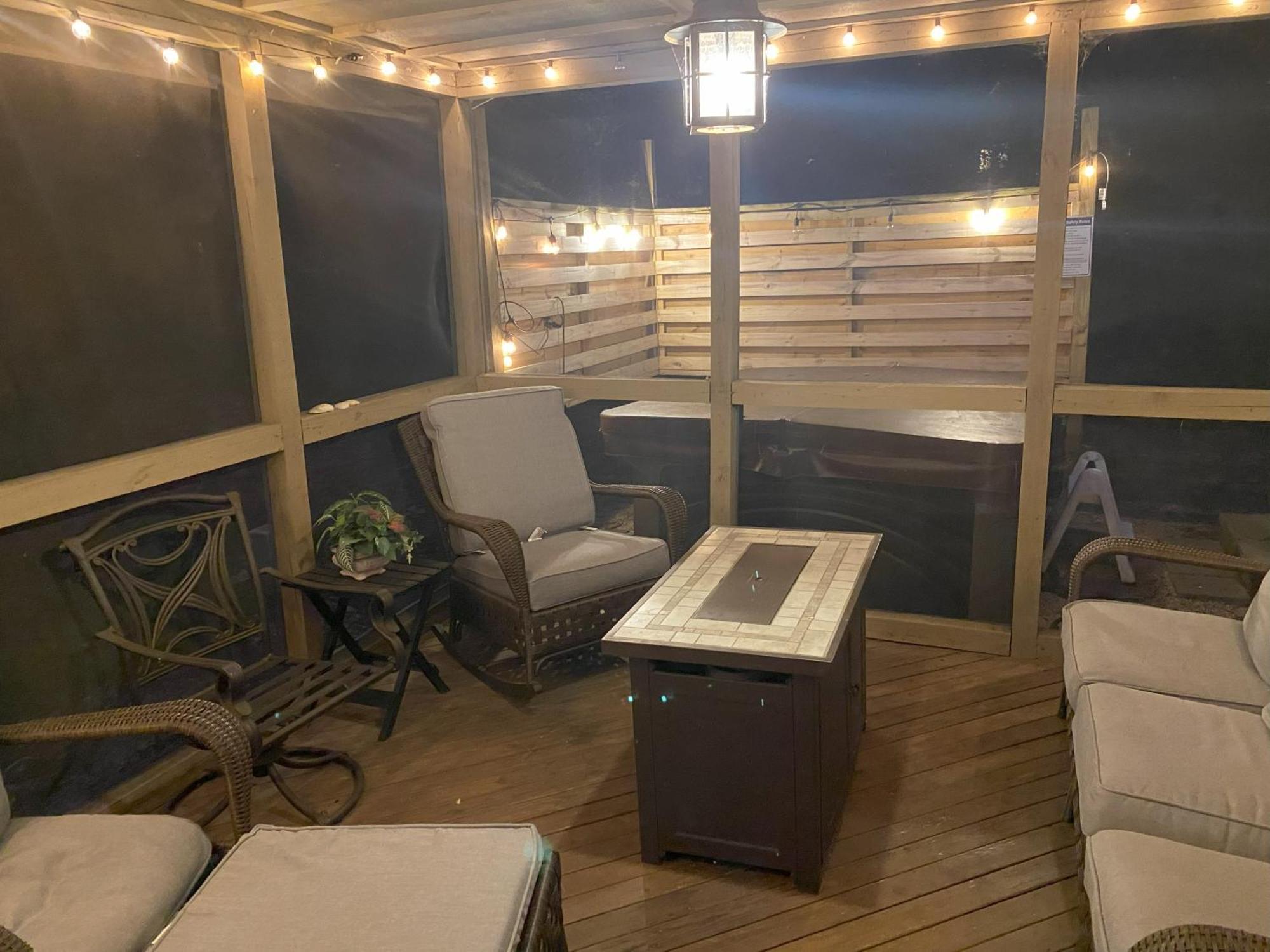 Pocono Mountain Home , Hot Tub- 1 Mile To Skiing! Tannersville Luaran gambar